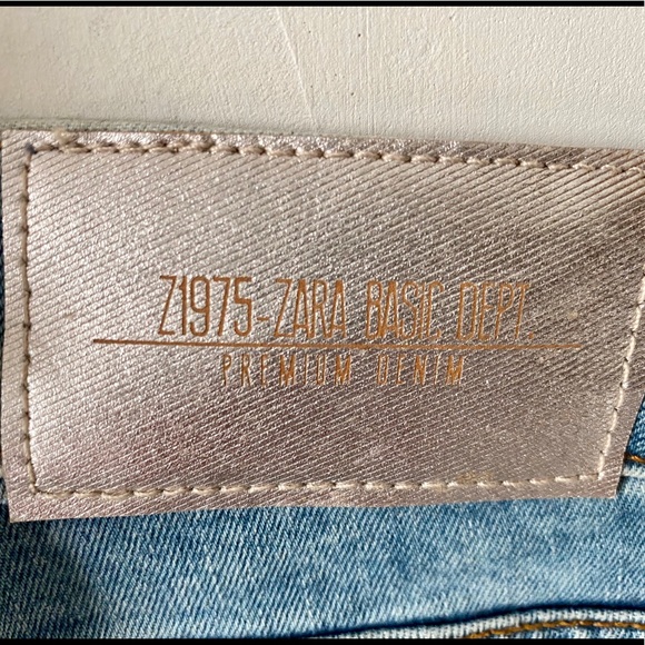 COPY - Zara Iridescent Holographic Trafaluc Denimwear - Picture 5 of 8